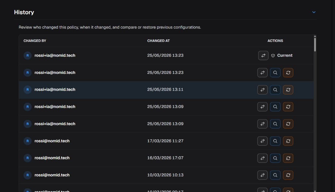 History opening with versions and available actions